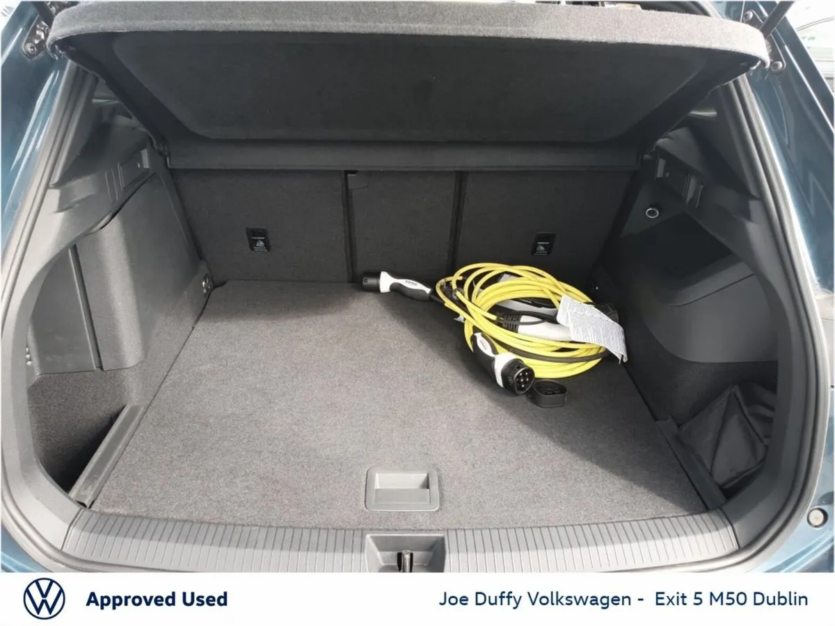 Volkswagen Tiguan SUV, Petrol Plug-in Hybrid, 2025, Blue