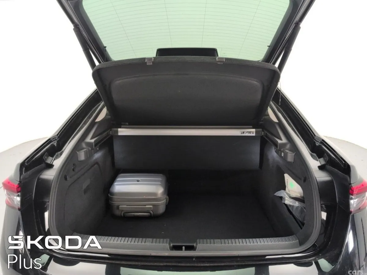 Skoda Superb Saloon, Diesel, 2024, Black