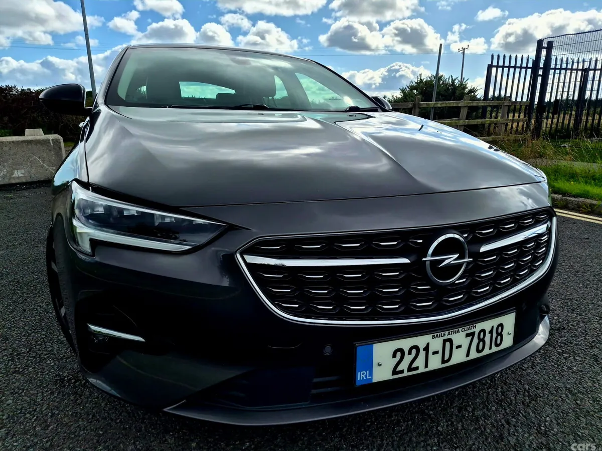 Opel Insignia Hatchback, Diesel, 2022, Grey