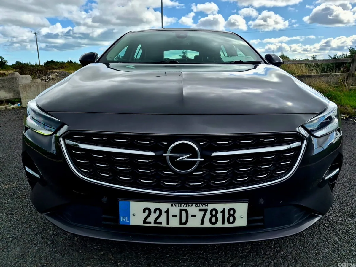 Opel Insignia Hatchback, Diesel, 2022, Grey