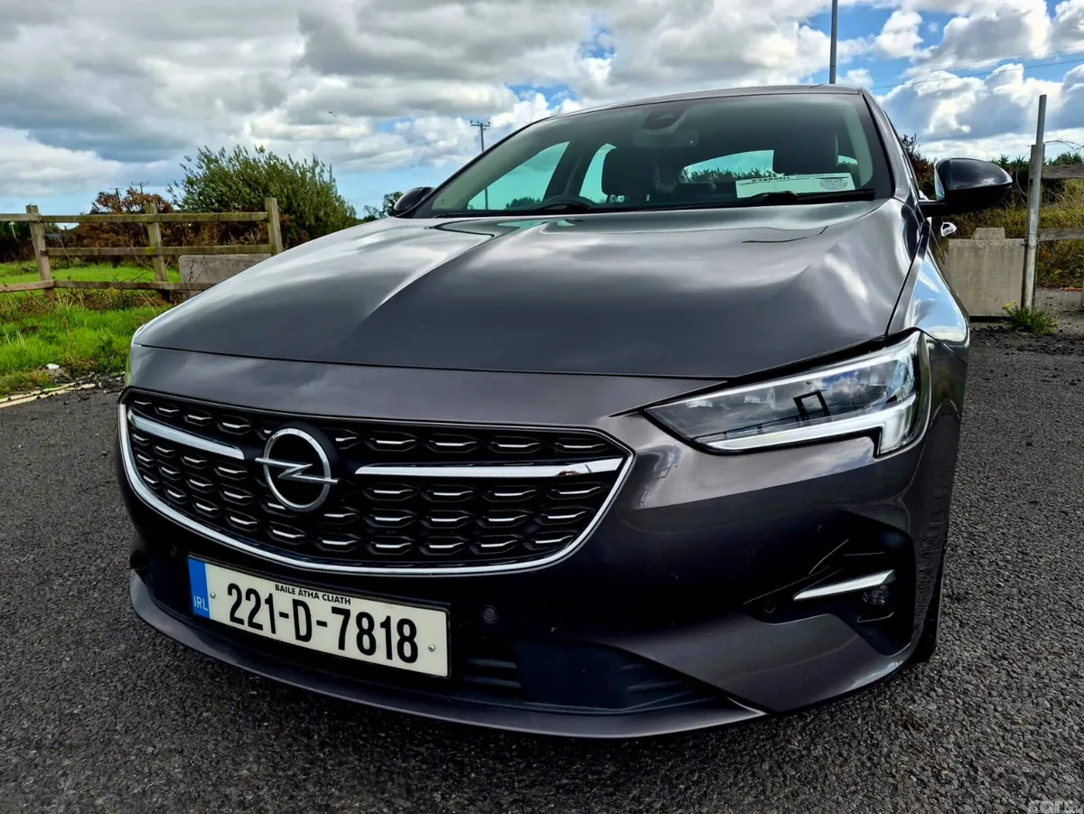 Opel Insignia Hatchback, Diesel, 2022, Grey
