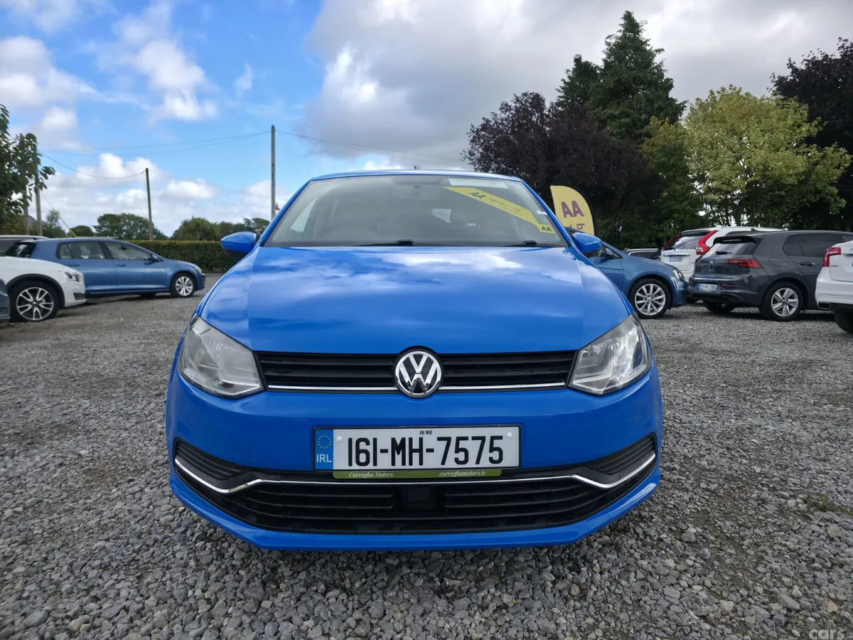 Volkswagen Polo Hatchback, Petrol, 2016, Blue