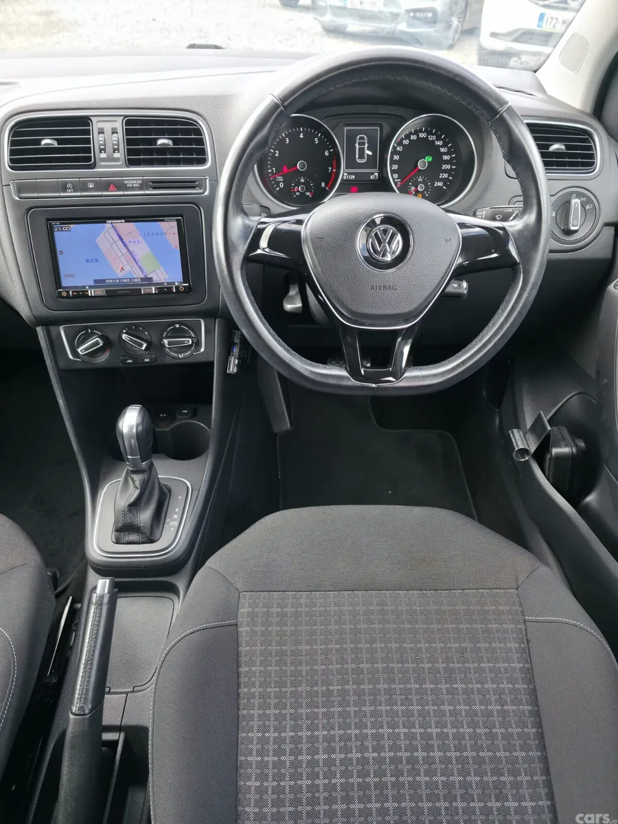 Volkswagen Polo Hatchback, Petrol, 2016, Blue