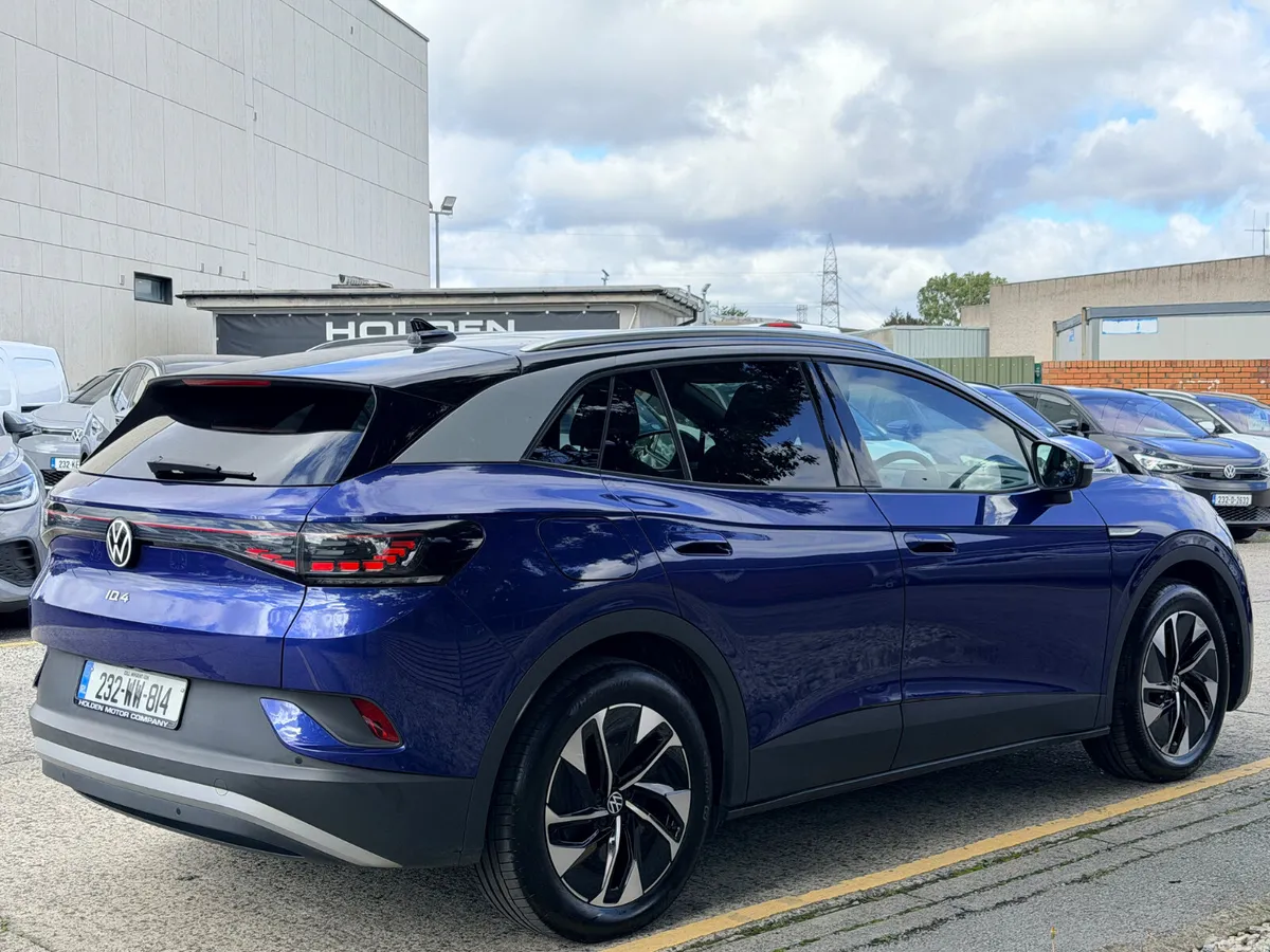 Volkswagen ID.4 Estate, Electric, 2023, Blue