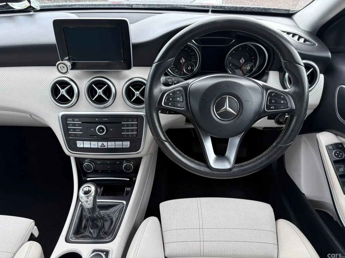 Mercedes-Benz A-Class Hatchback, Petrol, 2016, Black