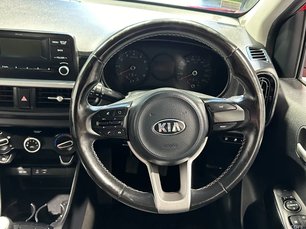 Kia Picanto Hatchback, Petrol, 2018, Red