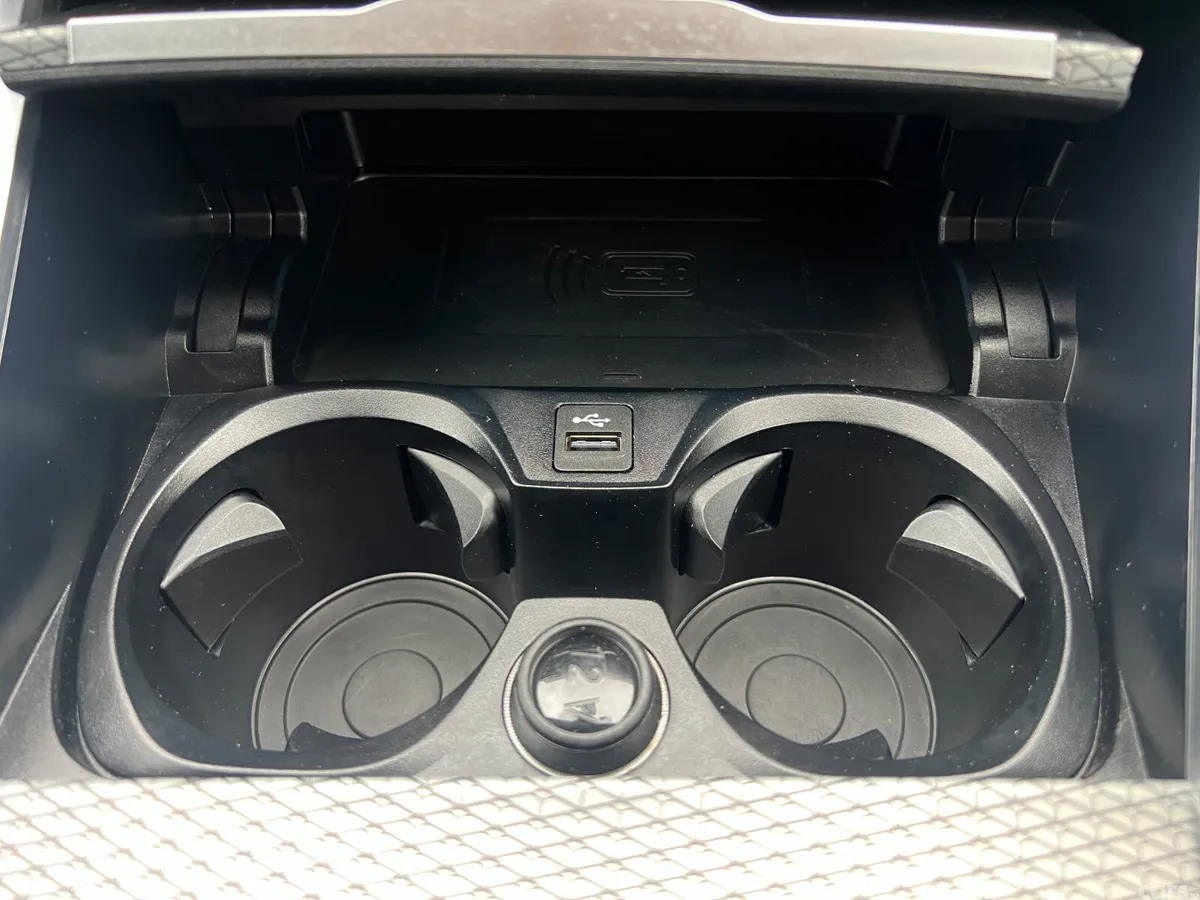 BMW 3-Series Saloon, Petrol Hybrid, 2023, Grey