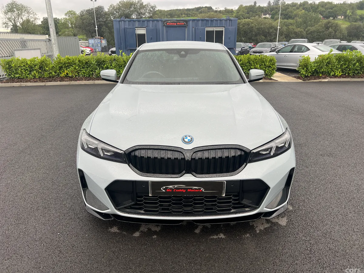 BMW 3-Series Saloon, Petrol Hybrid, 2023, Grey