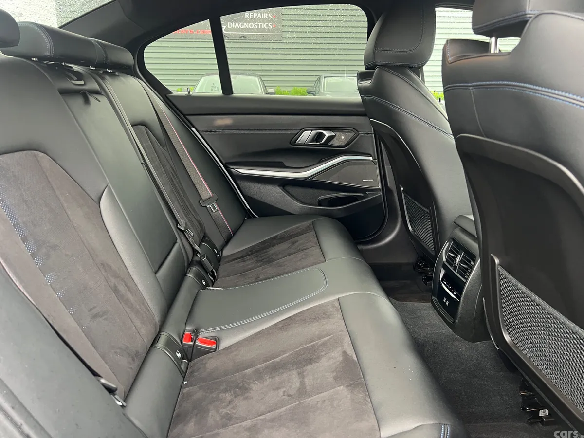BMW 3-Series Saloon, Petrol Hybrid, 2023, Grey