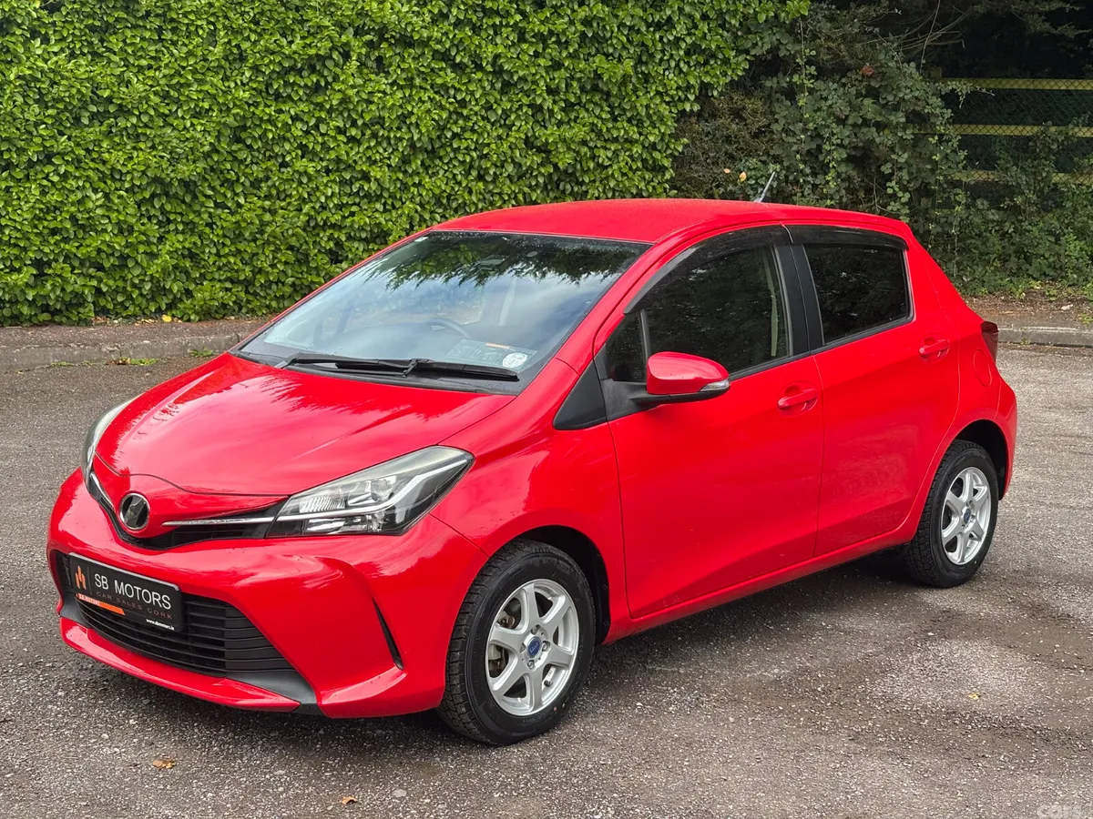 Toyota Vitz Hatchback, Petrol, 2016, Red