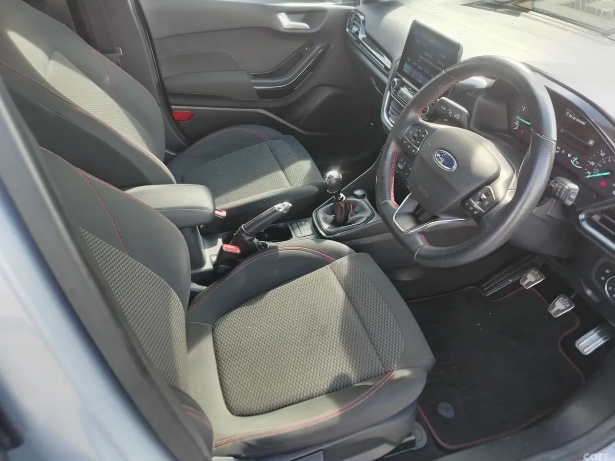 Ford Fiesta Hatchback, Petrol, 2021, Blue