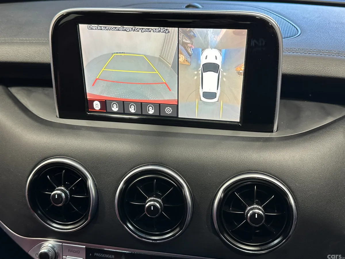 Kia Stinger Hatchback, Diesel, 2019, Red