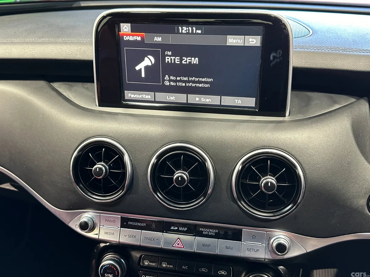 Kia Stinger Hatchback, Diesel, 2019, Red