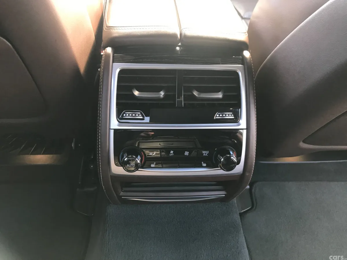 BMW 7-Series Saloon, Petrol Plug-in Hybrid, 2019, Brown