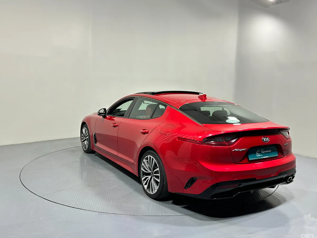 Kia Stinger Hatchback, Diesel, 2019, Red