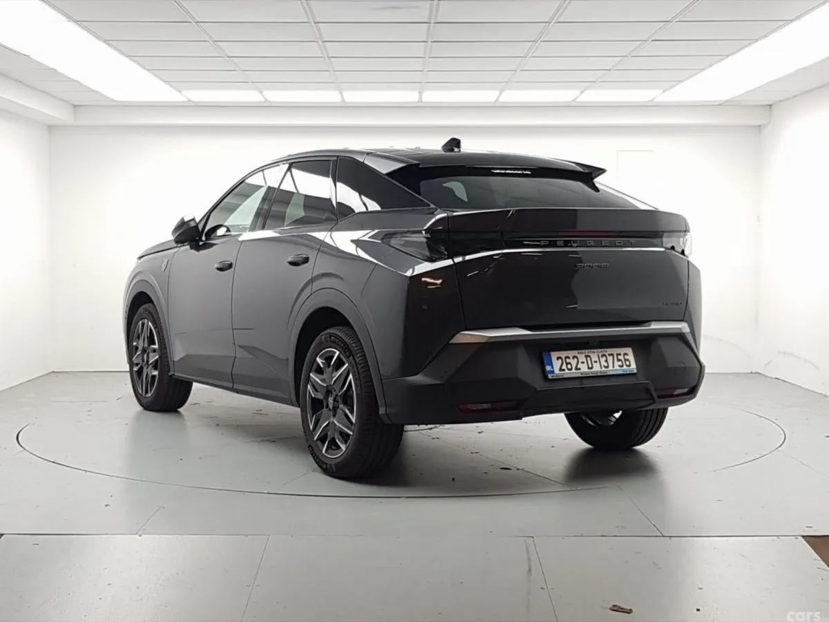 Peugeot 3008 MPV, Petrol, 2026, Grey