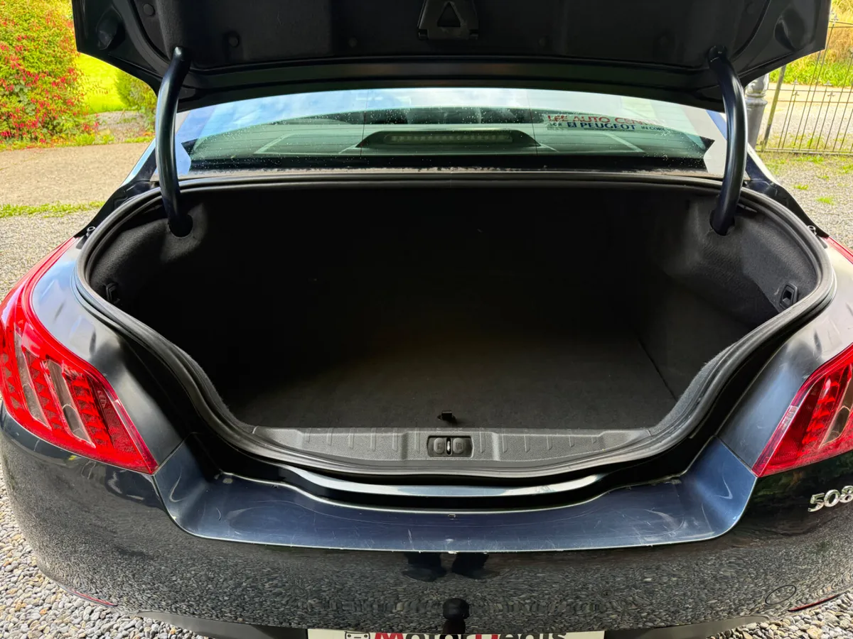 Peugeot 508 Saloon, Diesel, 2013, Blue