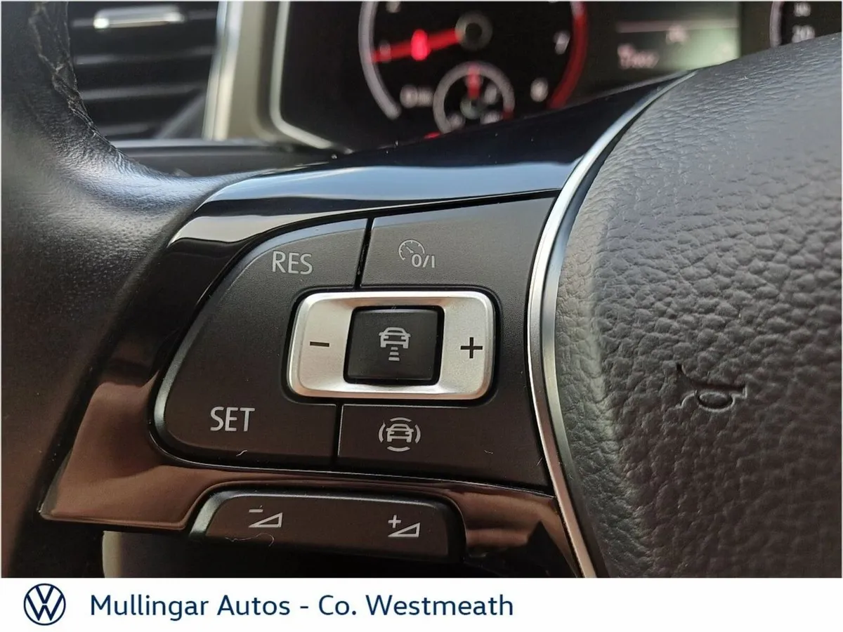Volkswagen T-Roc SUV, Petrol, 2021, Black
