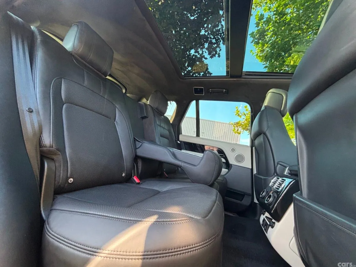 Land Rover Range Rover SUV, Petrol Plug-in Hybrid, 2021, Grey