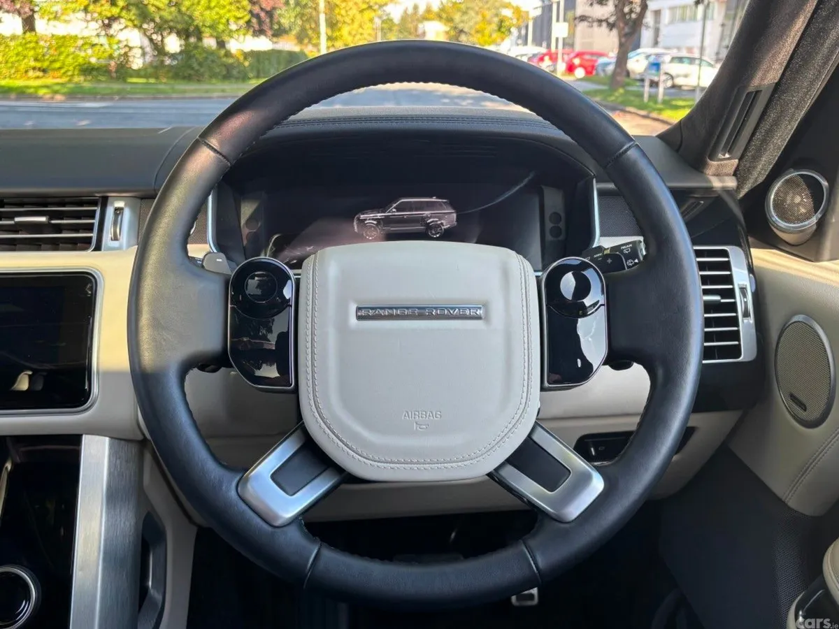 Land Rover Range Rover SUV, Petrol Plug-in Hybrid, 2021, Grey