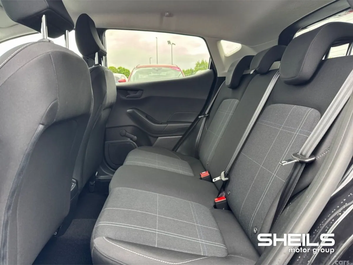 Ford Fiesta Hatchback, Petrol, 2021, Black