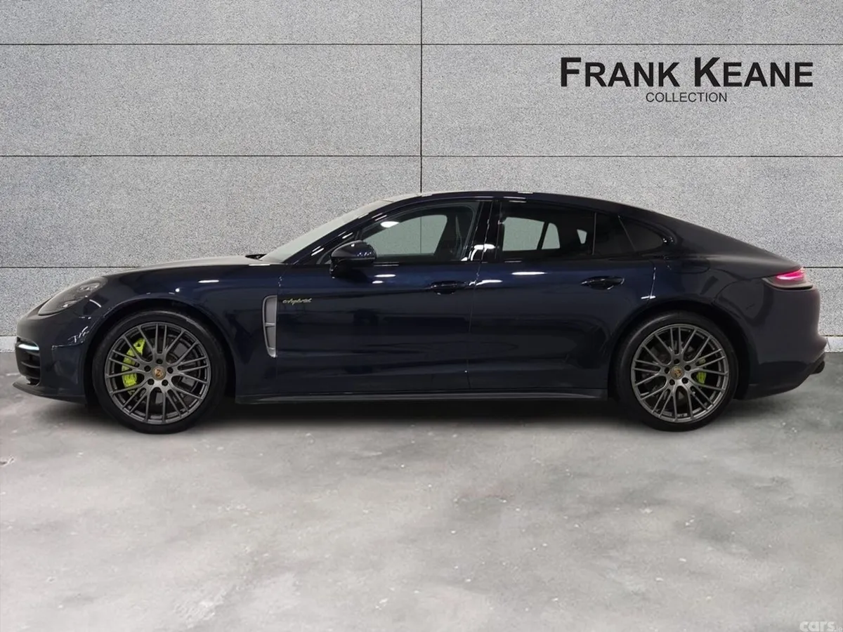 Porsche Panamera Hatchback, Petrol Plug-in Hybrid, 2022, Blue