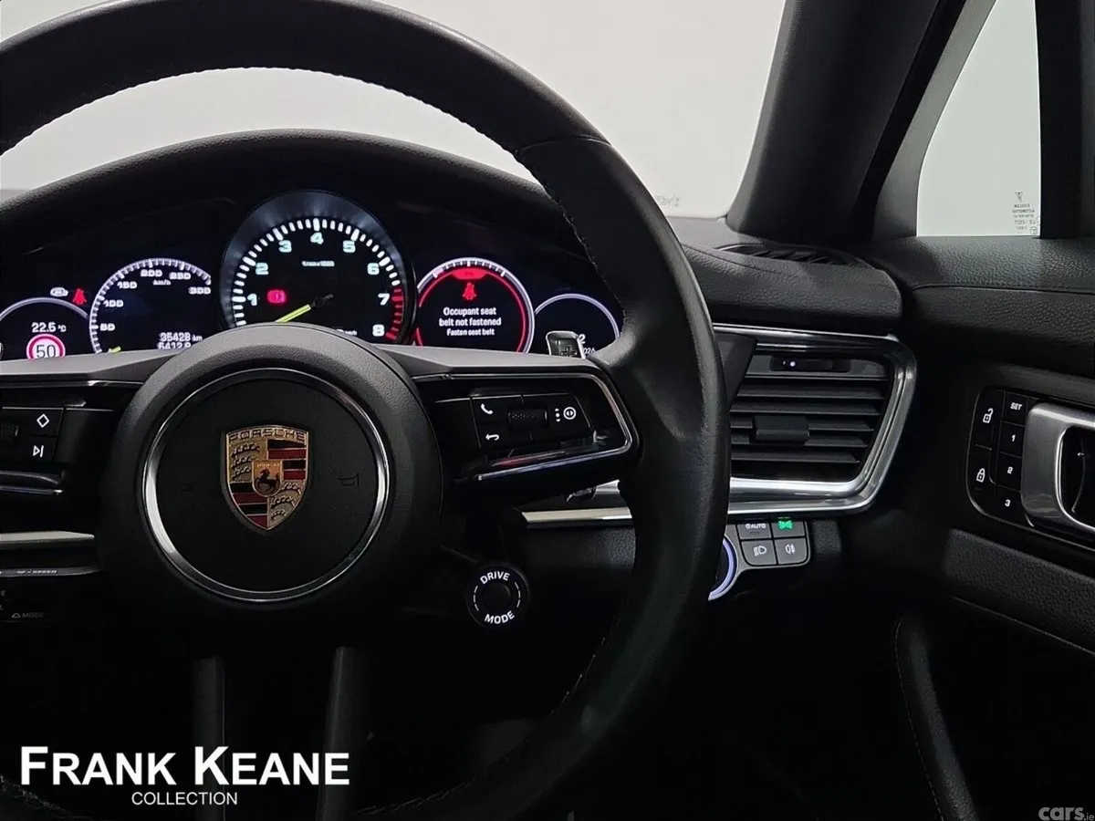 Porsche Panamera Hatchback, Petrol Plug-in Hybrid, 2022, Blue