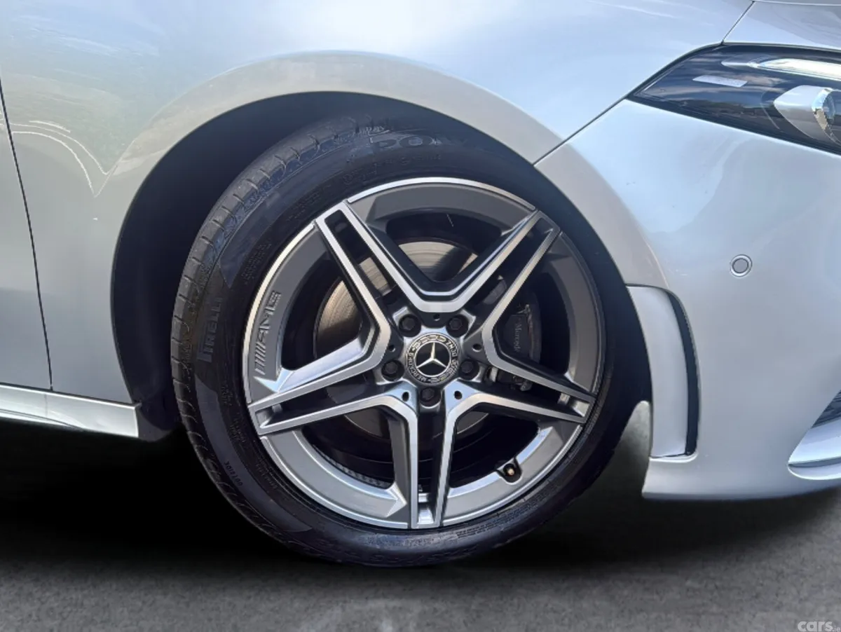 Mercedes-Benz A-Class Hatchback, Diesel, 2019, Silver