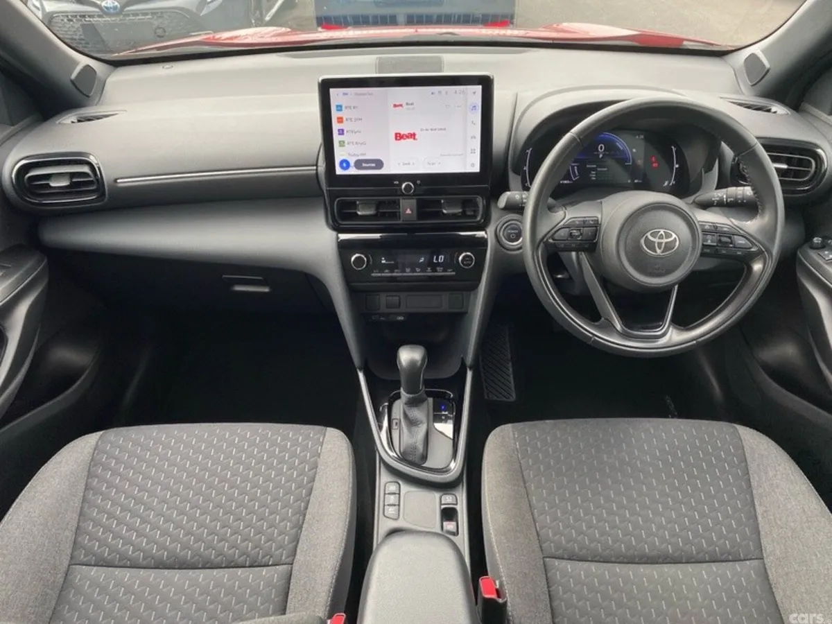 Toyota Yaris Cross Hatchback, Petrol Hybrid, 2024, Red