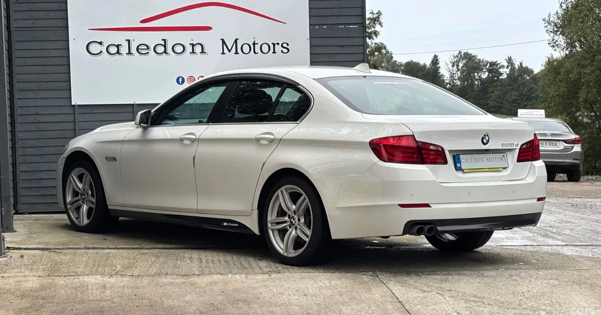 BMW 5-Series Saloon, Diesel, 2012, White