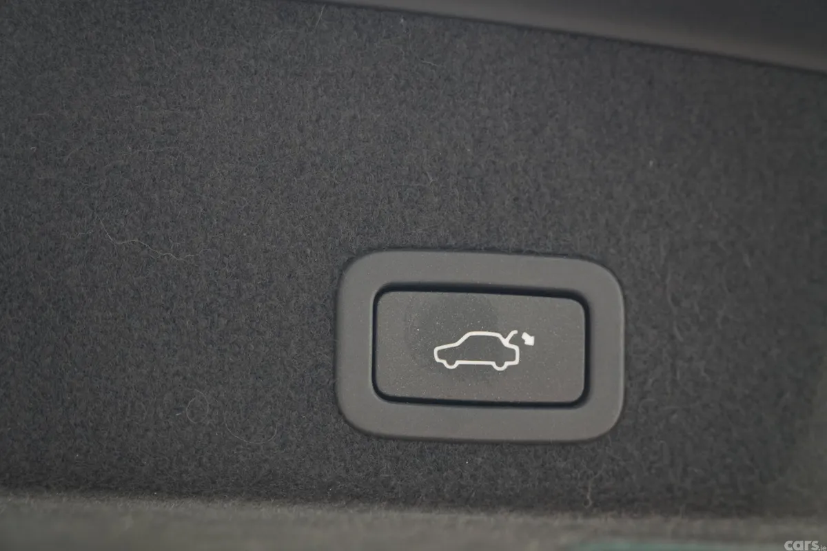 Volvo XC60 SUV, Diesel, 2017, Black