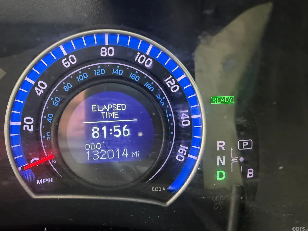 Toyota Auris Hatchback, Petrol Hybrid, 2011, White