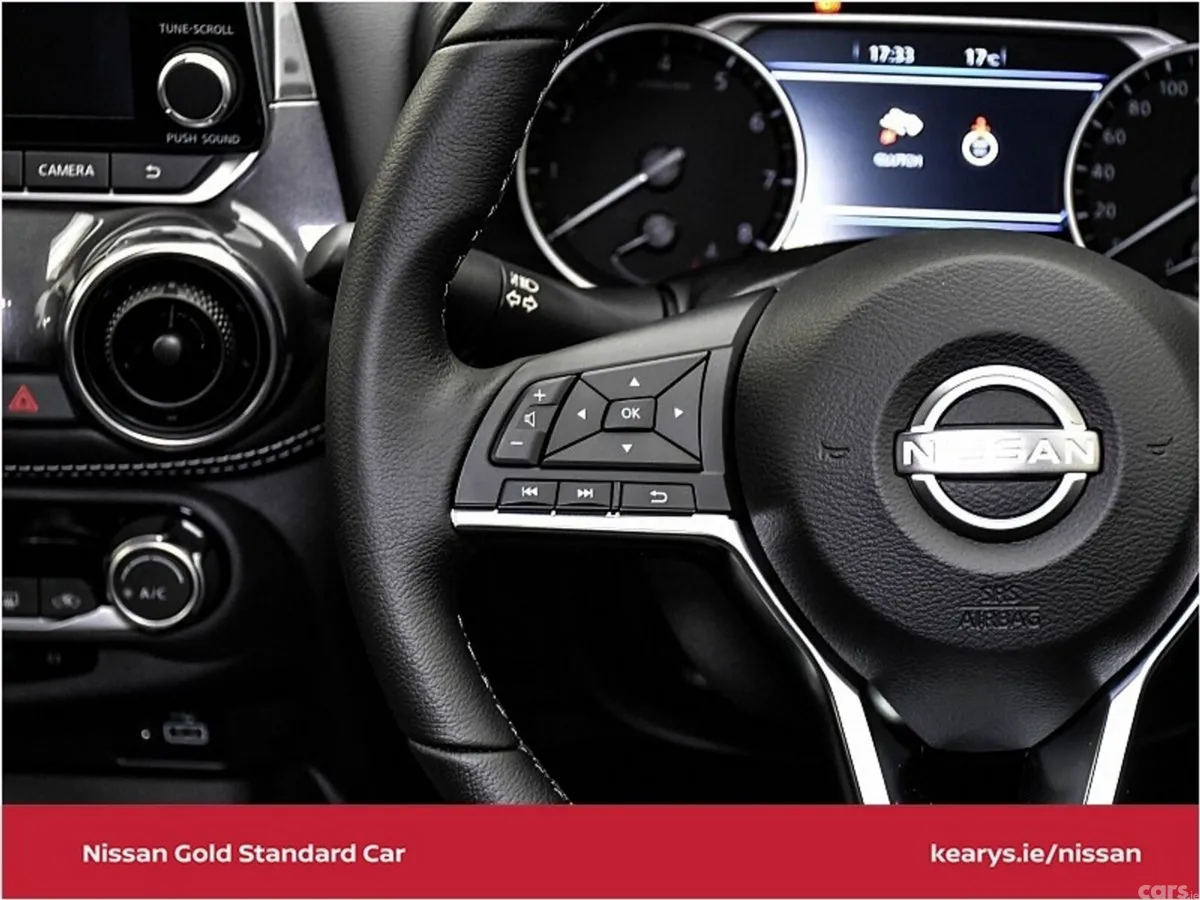 Nissan Juke SUV, Petrol, 2024, Silver