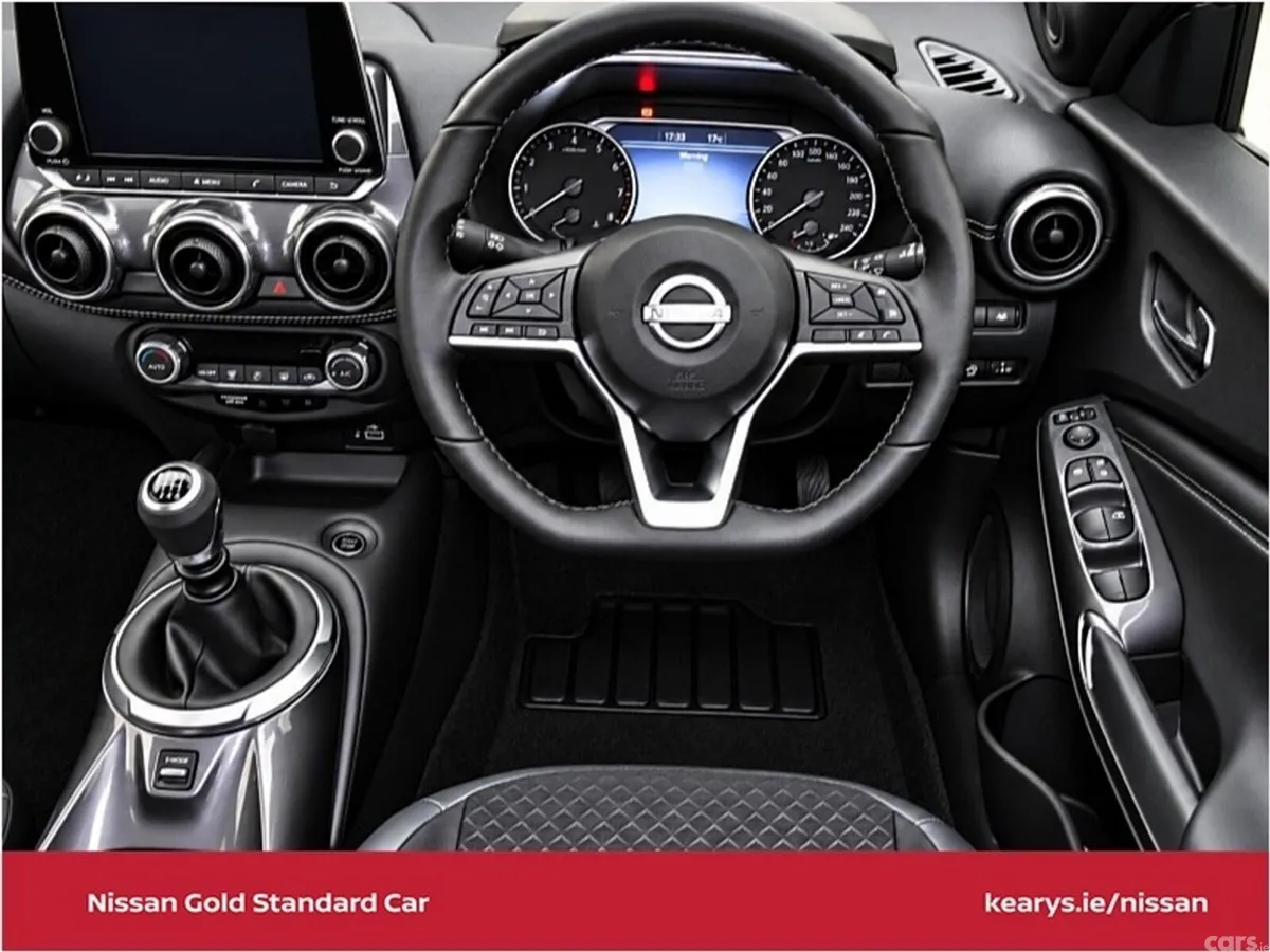 Nissan Juke SUV, Petrol, 2024, Silver