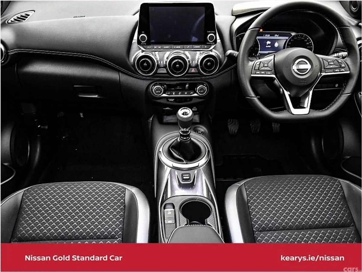 Nissan Juke SUV, Petrol, 2024, Silver