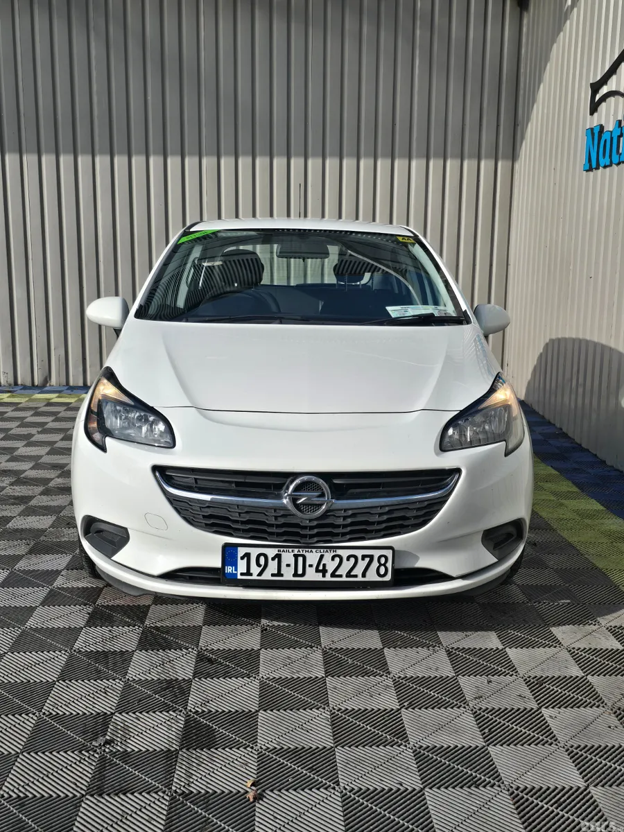 Opel Corsa Hatchback, Petrol, 2019, White