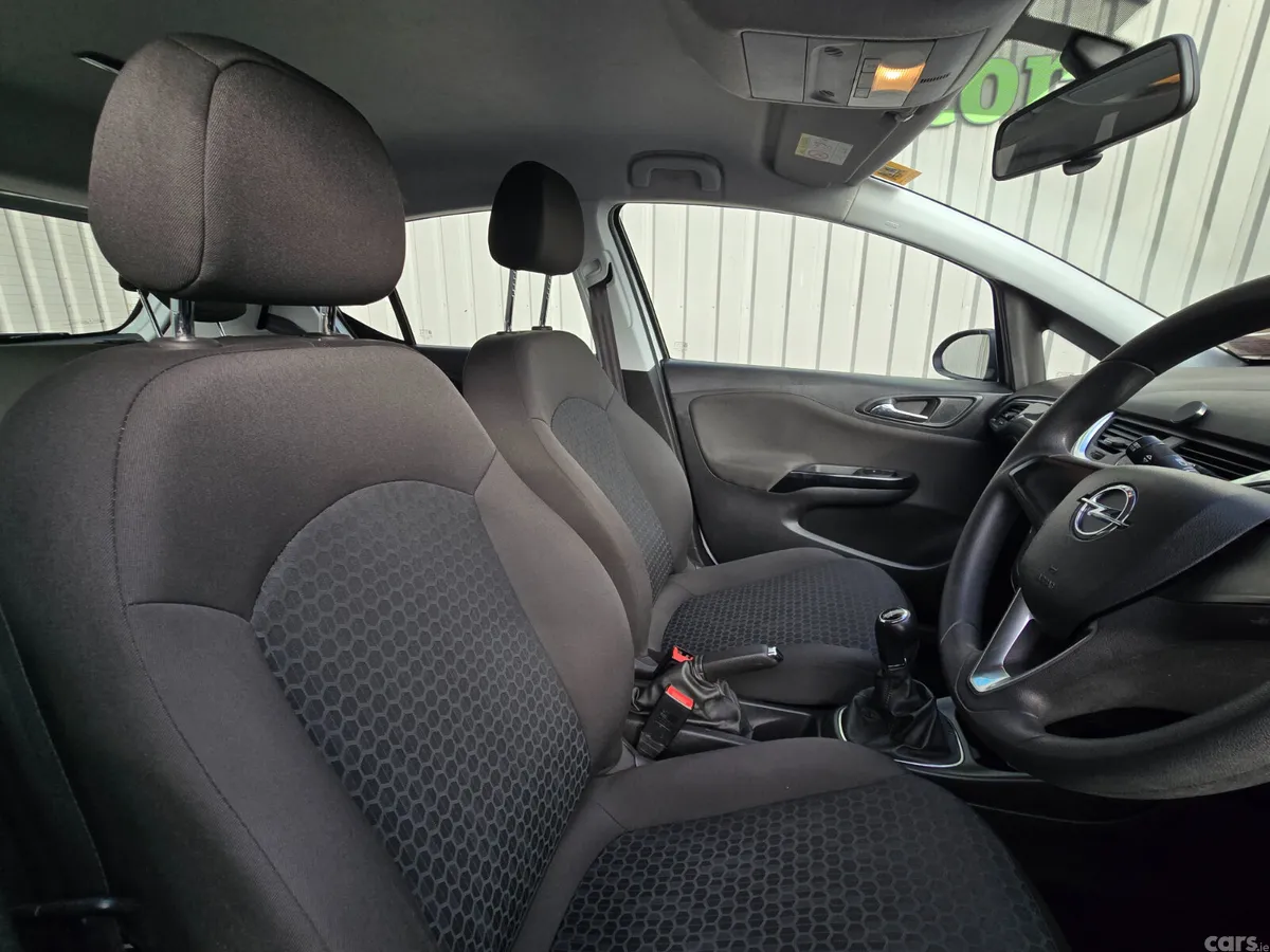 Opel Corsa Hatchback, Petrol, 2019, White
