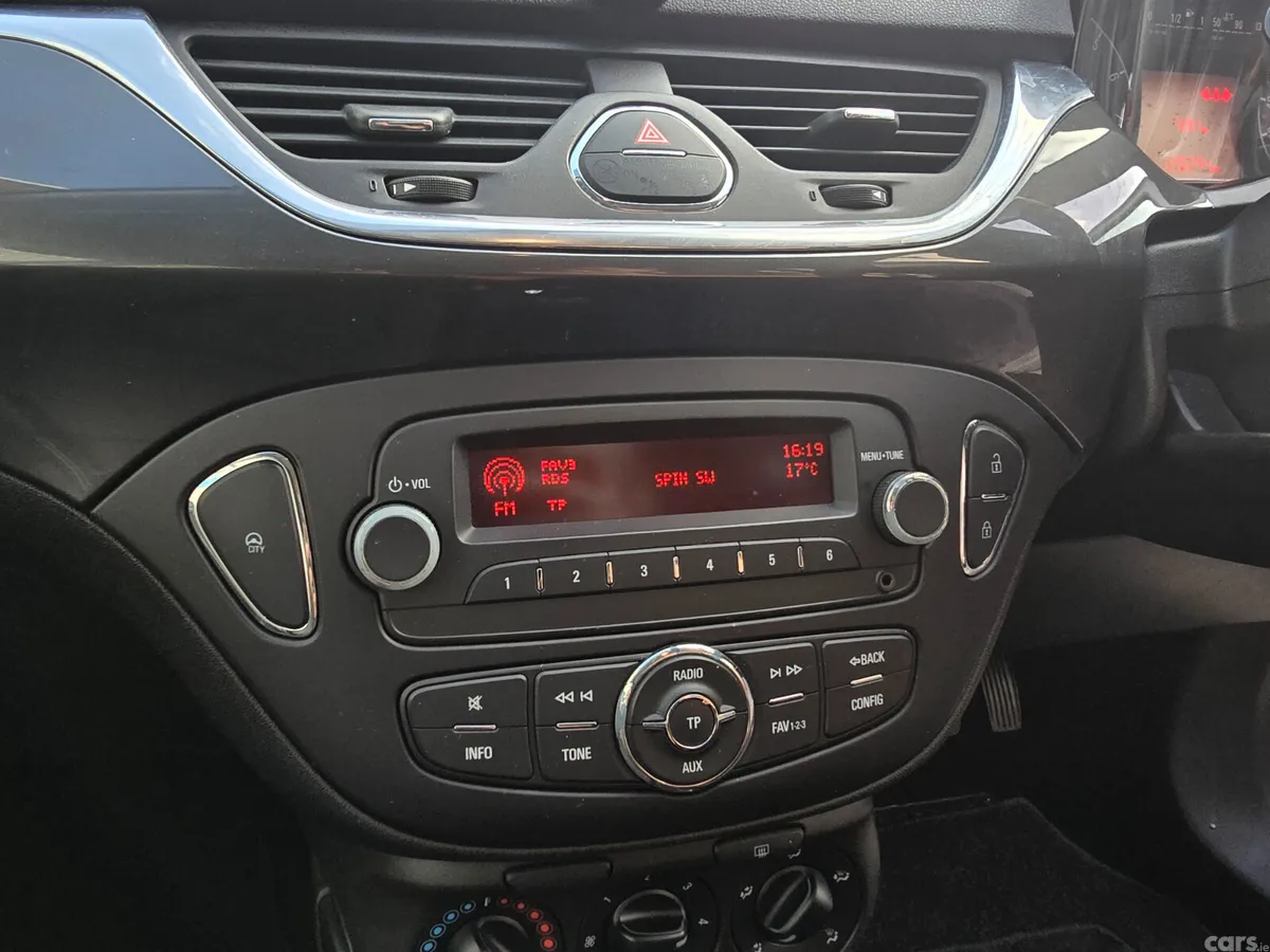 Opel Corsa Hatchback, Petrol, 2019, White