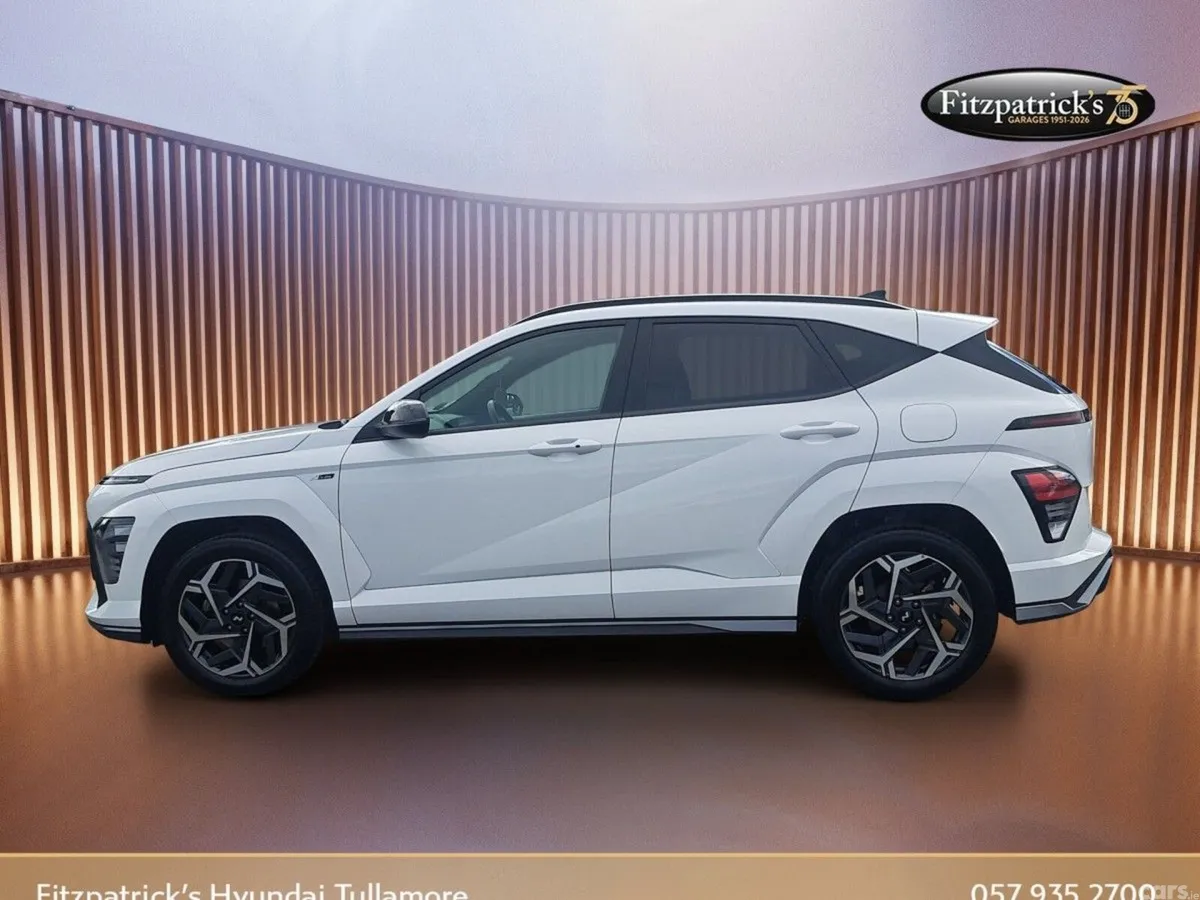 Hyundai KONA SUV, Petrol, 2023, White