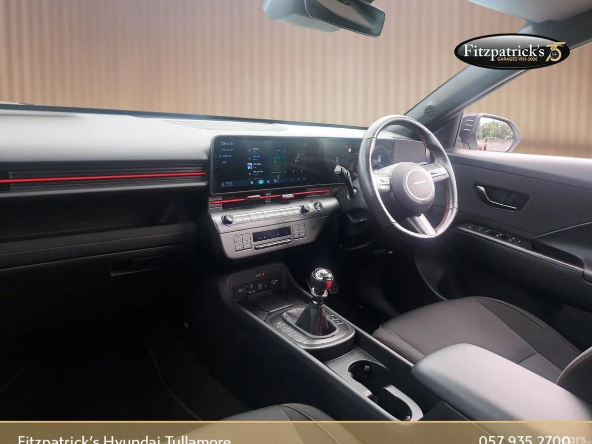 Hyundai KONA SUV, Petrol, 2023, White
