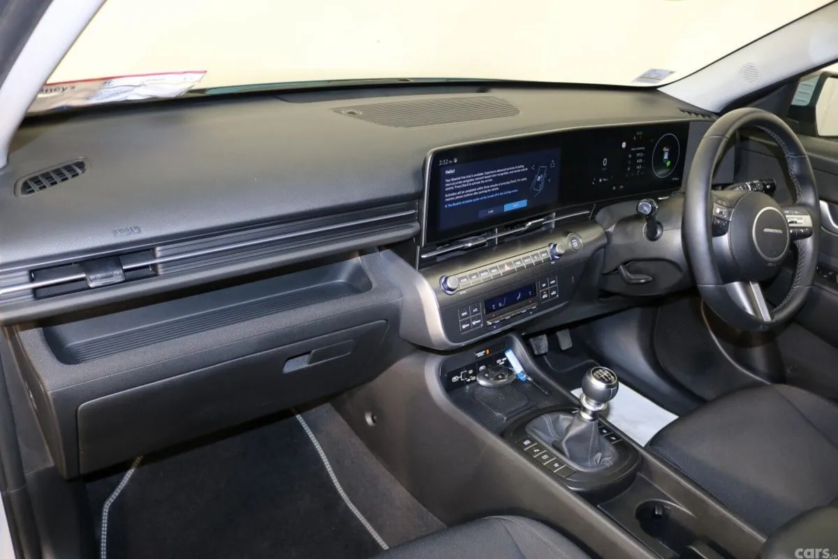 Hyundai KONA MPV, Petrol, 2023, Grey