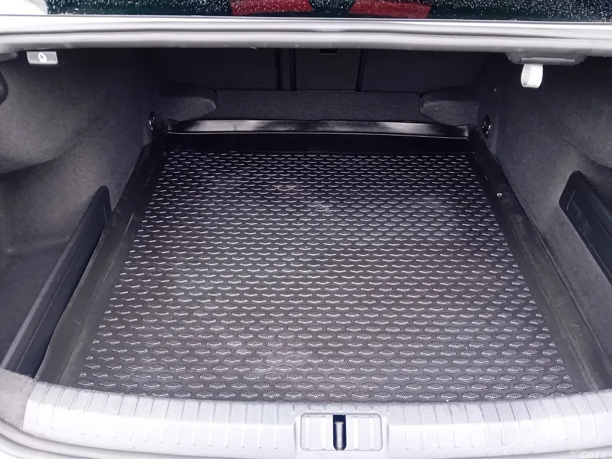 Volkswagen Passat Saloon, Diesel, 2021, Grey