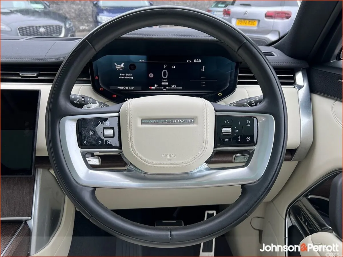Land Rover Range Rover SUV, Petrol Plug-in Hybrid, 2024, Yellow