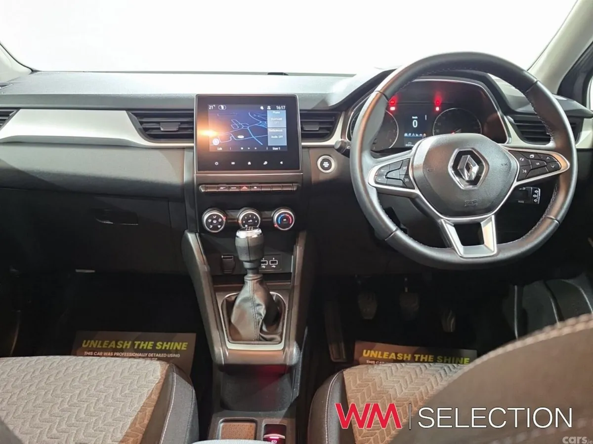 Renault Captur SUV, Petrol, 2022, Grey
