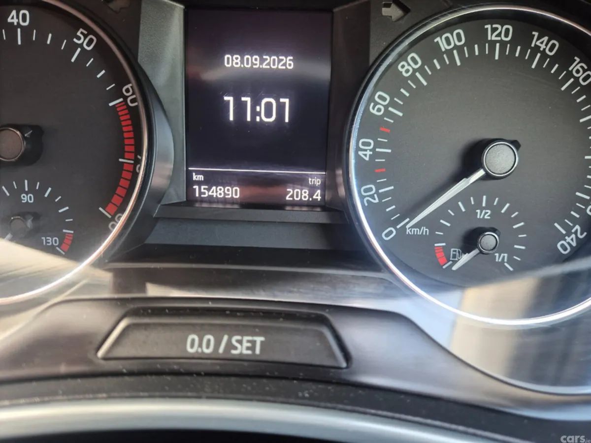 Skoda Fabia Hatchback, Petrol, 2018, White