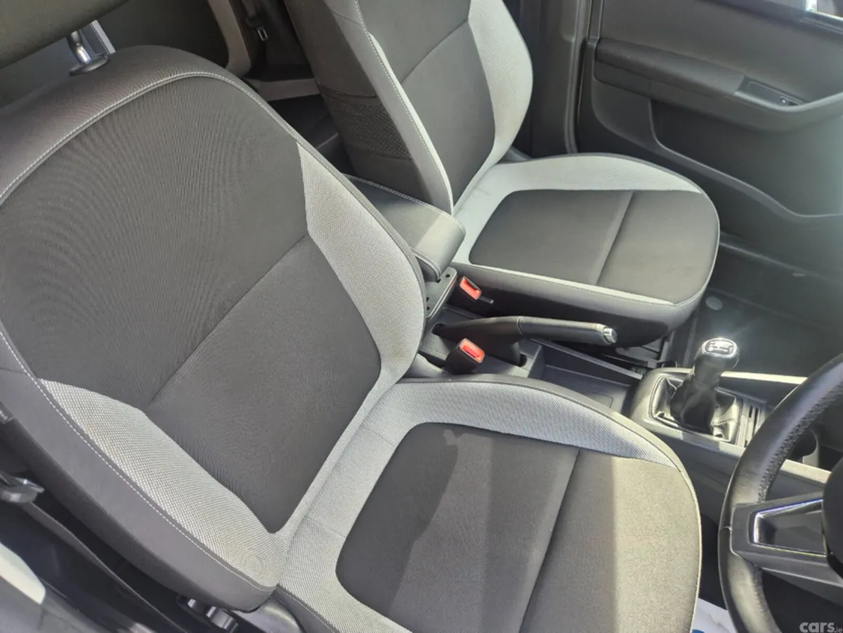 Skoda Fabia Hatchback, Petrol, 2018, White
