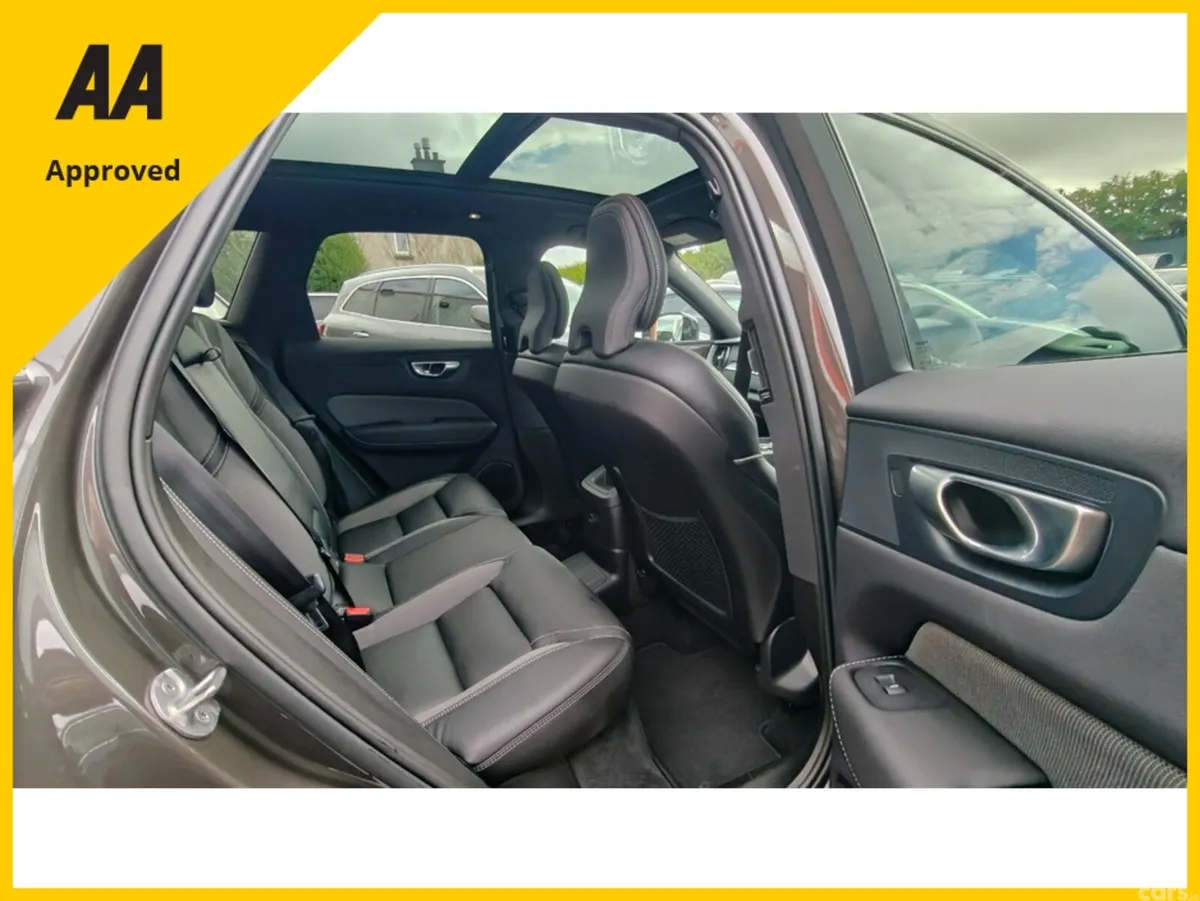 Volvo XC60 SUV, Petrol Plug-in Hybrid, 2024, Grey
