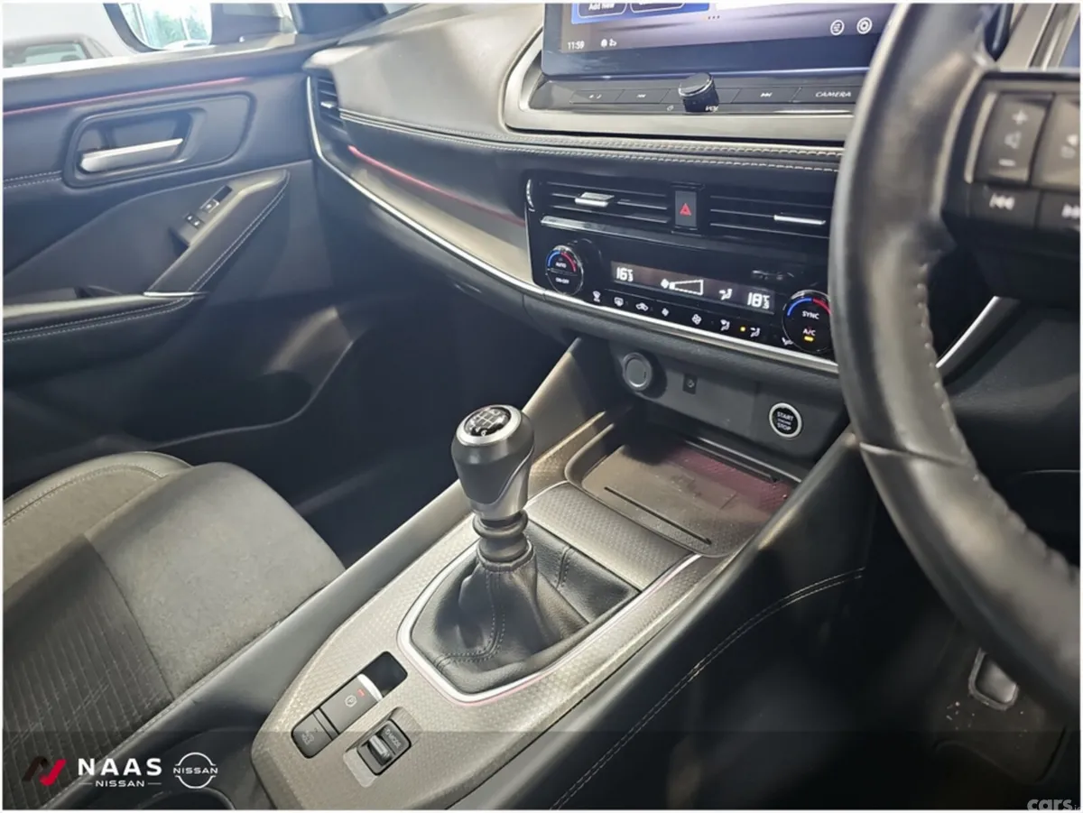 Nissan Qashqai MPV, Petrol Hybrid, 2025, Grey