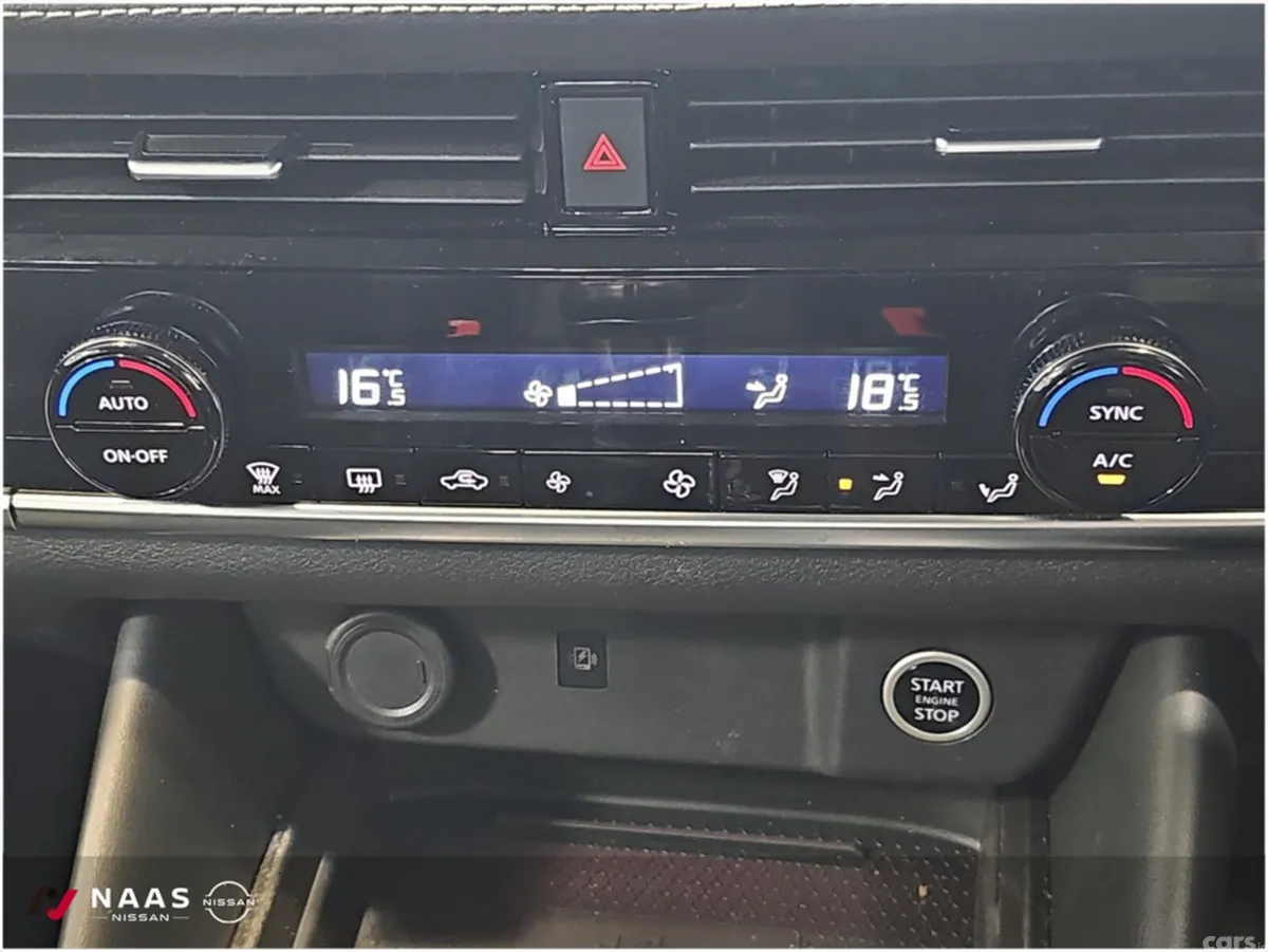Nissan Qashqai MPV, Petrol Hybrid, 2025, Grey