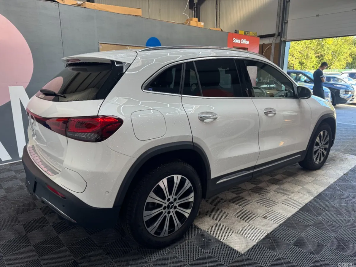 Mercedes-Benz EQA SUV, Electric, 2023, White